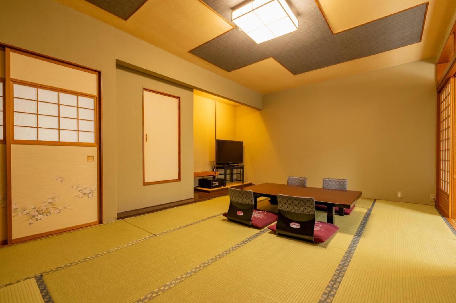 האנאמאקי Fujisan Ryokan מראה חיצוני תמונה